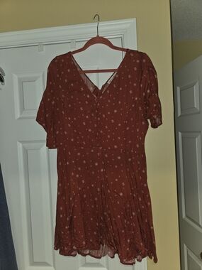 Idyllwind Rust Red Button-Front Mini Dress with Subtle Print